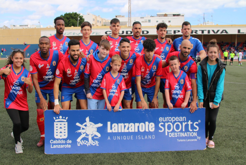 El CD Tenerife “B” Saca De La Zona De Play Off A La UD Lanzarote ...